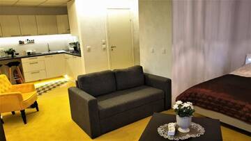 Фото номера Апартаменты с балконом Апарт-отели Guest House Bermuuda Apartments г. Пайде 26